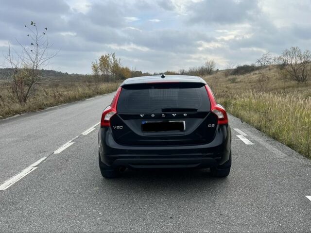 Черный Вольво B60, объемом двигателя 2 л и пробегом 223 тыс. км за 11500 $, фото 4 на Automoto.ua