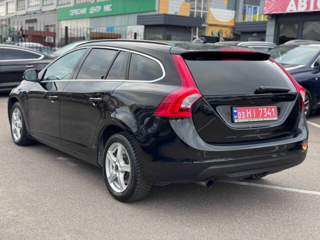 Чорний Вольво B60, об'ємом двигуна 2 л та пробігом 233 тис. км за 12700 $, фото 2 на Automoto.ua