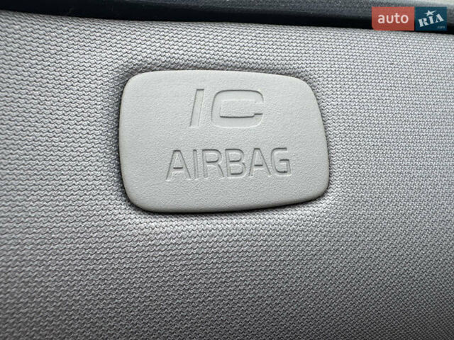 Чорний Вольво B60, об'ємом двигуна 1.6 л та пробігом 214 тис. км за 10499 $, фото 159 на Automoto.ua