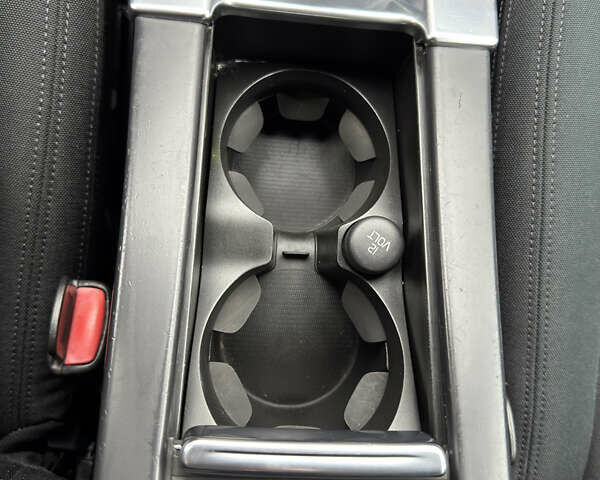 Черный Вольво B60, объемом двигателя 1.6 л и пробегом 214 тыс. км за 10499 $, фото 58 на Automoto.ua