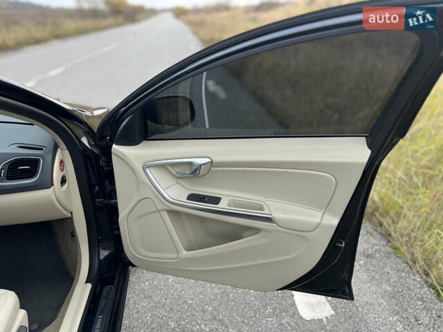 Чорний Вольво B60, об'ємом двигуна 1.98 л та пробігом 320 тис. км за 11300 $, фото 25 на Automoto.ua