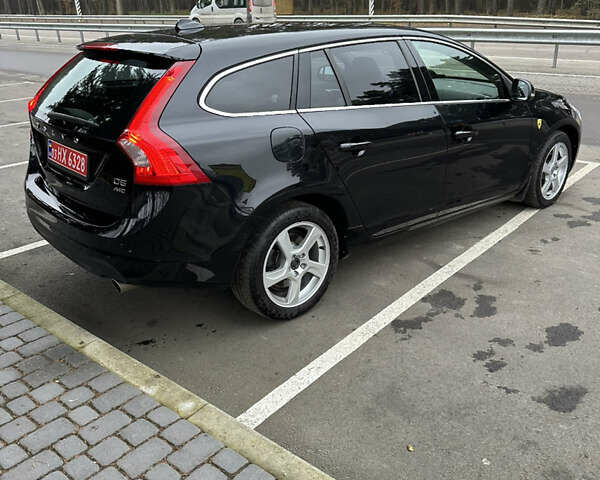 Черный Вольво B60, объемом двигателя 2.4 л и пробегом 265 тыс. км за 11500 $, фото 5 на Automoto.ua