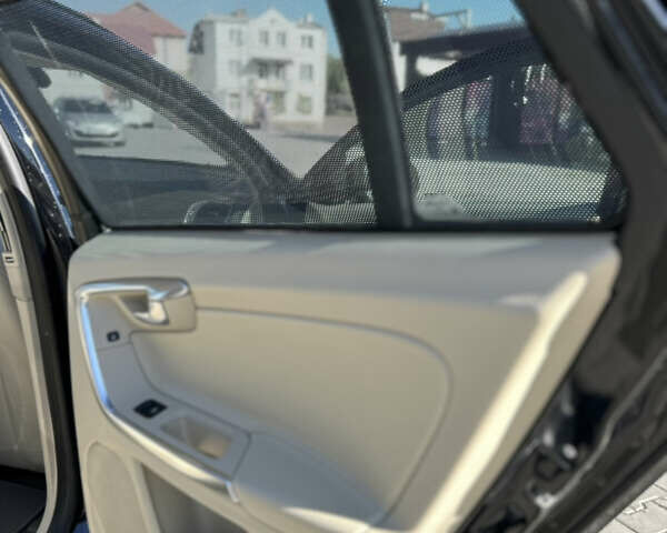 Вольво B60 2012 у Львові на Automoto.ua Чорний Вольво B60, об'ємом двигуна 1.99 л та пробігом 267 тис. км за 11150 $, фото 38 на Automoto.ua
