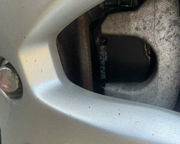 Чорний Вольво B60, об'ємом двигуна 1.56 л та пробігом 279 тис. км за 9500 $, фото 75 на Automoto.ua