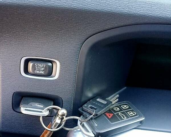 Чорний Вольво B60, об'ємом двигуна 1.6 л та пробігом 247 тис. км за 10750 $, фото 68 на Automoto.ua