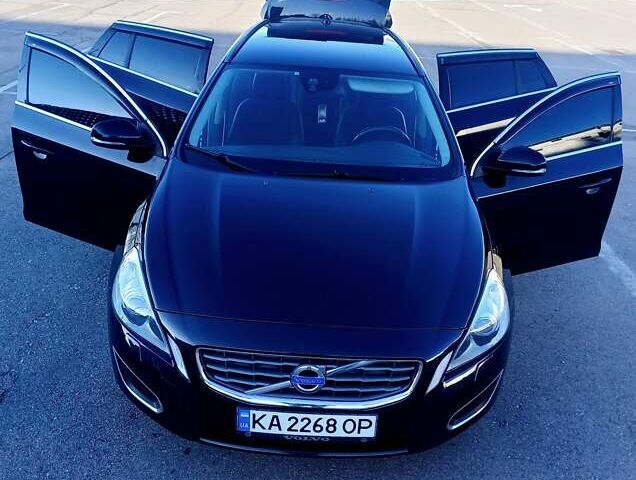 Чорний Вольво B60, об'ємом двигуна 1.6 л та пробігом 247 тис. км за 10750 $, фото 6 на Automoto.ua