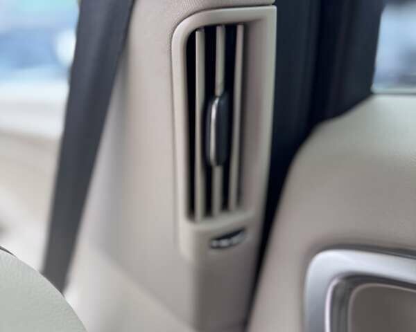 Чорний Вольво B60, об'ємом двигуна 2 л та пробігом 232 тис. км за 12700 $, фото 44 на Automoto.ua