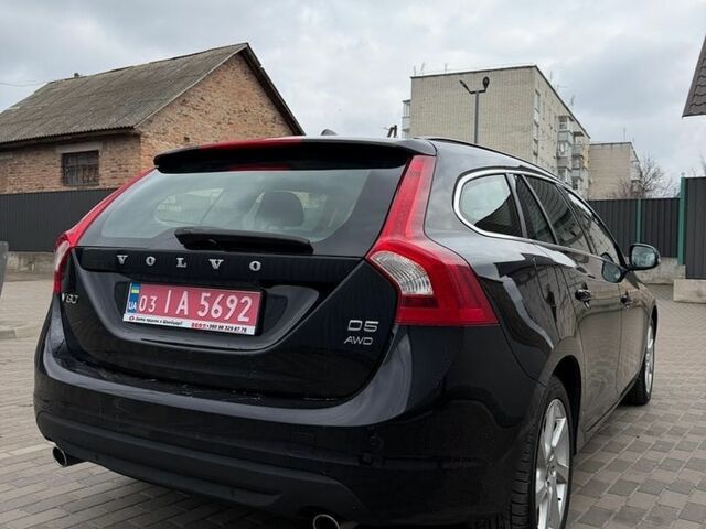 Черный Вольво B60, объемом двигателя 2.4 л и пробегом 260 тыс. км за 13200 $, фото 4 на Automoto.ua