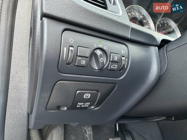 Чорний Вольво B60, об'ємом двигуна 1.6 л та пробігом 198 тис. км за 11300 $, фото 50 на Automoto.ua