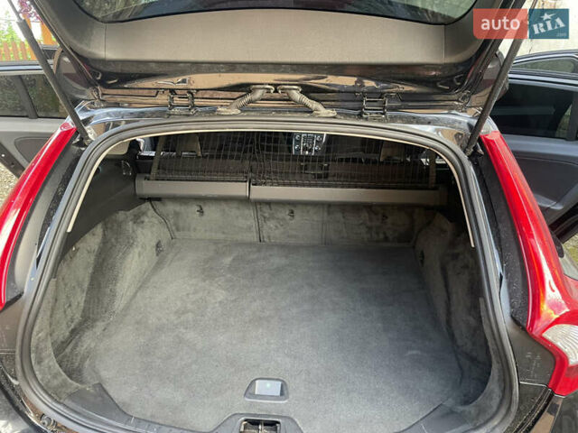 Чорний Вольво B60, об'ємом двигуна 1.56 л та пробігом 279 тис. км за 9500 $, фото 63 на Automoto.ua