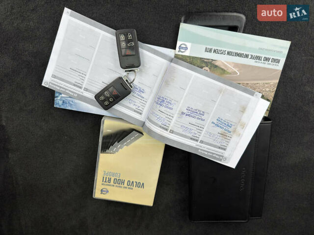 Черный Вольво B60, объемом двигателя 1.6 л и пробегом 214 тыс. км за 10499 $, фото 11 на Automoto.ua