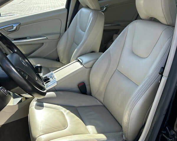 Вольво B60 2012 у Львові на Automoto.ua Чорний Вольво B60, об'ємом двигуна 1.99 л та пробігом 267 тис. км за 11150 $, фото 22 на Automoto.ua