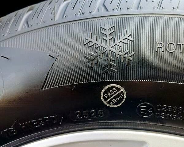 Чорний Вольво B60, об'ємом двигуна 1.6 л та пробігом 247 тис. км за 10750 $, фото 129 на Automoto.ua