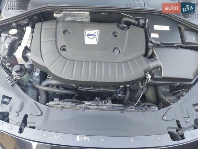 Черный Вольво B60, объемом двигателя 1.99 л и пробегом 262 тыс. км за 11333 $, фото 41 на Automoto.ua