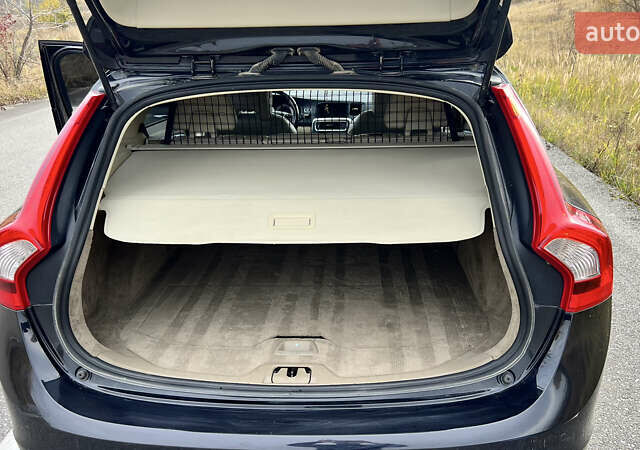 Чорний Вольво B60, об'ємом двигуна 1.98 л та пробігом 320 тис. км за 11300 $, фото 27 на Automoto.ua