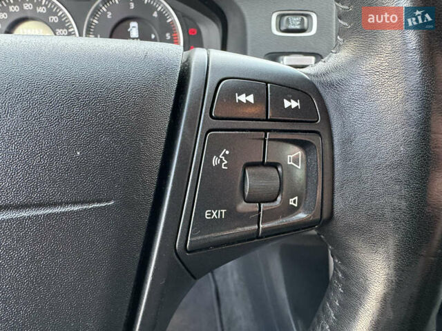 Чорний Вольво B60, об'ємом двигуна 1.6 л та пробігом 198 тис. км за 11300 $, фото 46 на Automoto.ua