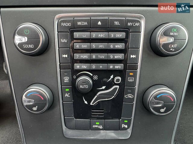 Чорний Вольво B60, об'ємом двигуна 1.6 л та пробігом 214 тис. км за 10499 $, фото 150 на Automoto.ua