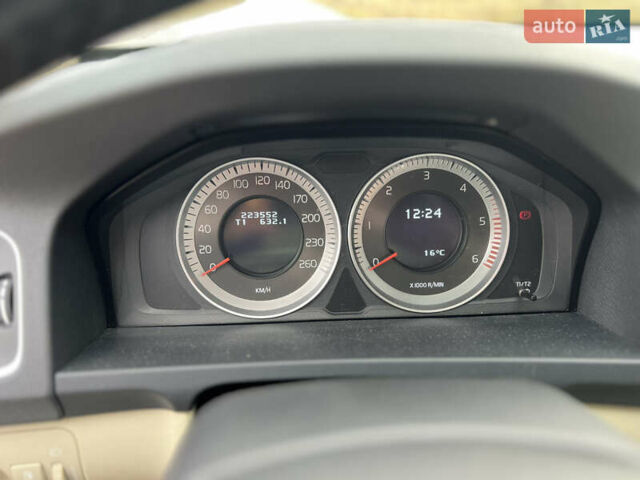 Вольво B60 2012 в Тернополе на Automoto.ua Черный Вольво B60, объемом двигателя 1.98 л и пробегом 223 тыс. км за 11700 $, фото 15 на Automoto.ua