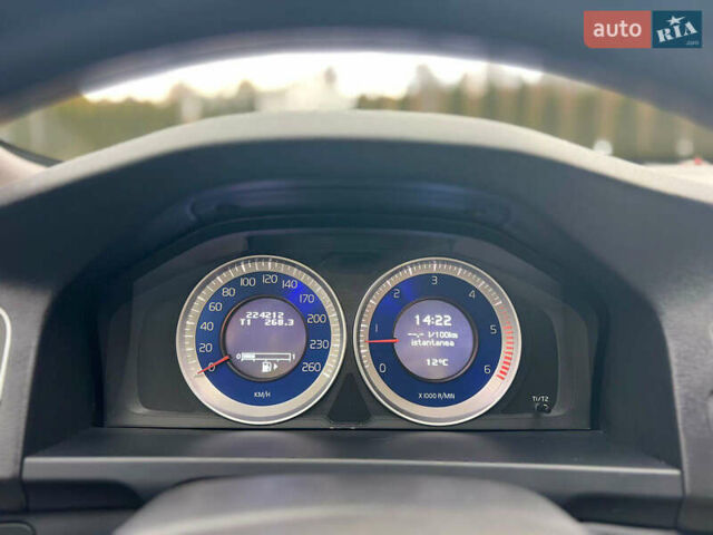 Вольво B60 2012 у Харкові на Automoto.ua Чорний Вольво B60, об'ємом двигуна 1.98 л та пробігом 224 тис. км за 11190 $, фото 18 на Automoto.ua