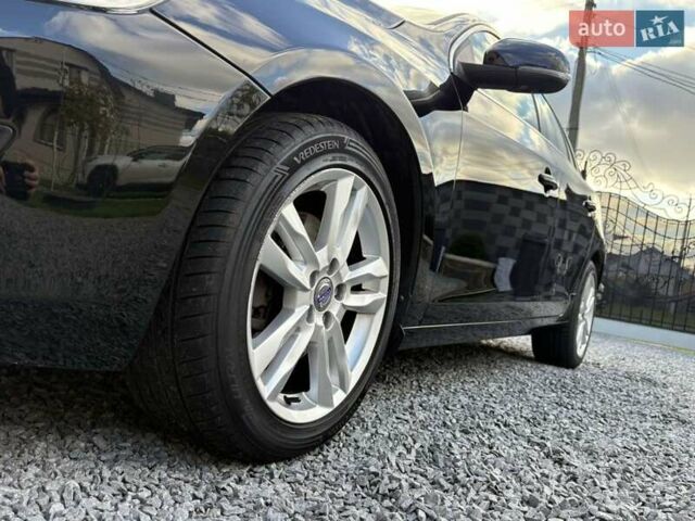 Чорний Вольво B60, об'ємом двигуна 1.99 л та пробігом 257 тис. км за 12200 $, фото 21 на Automoto.ua