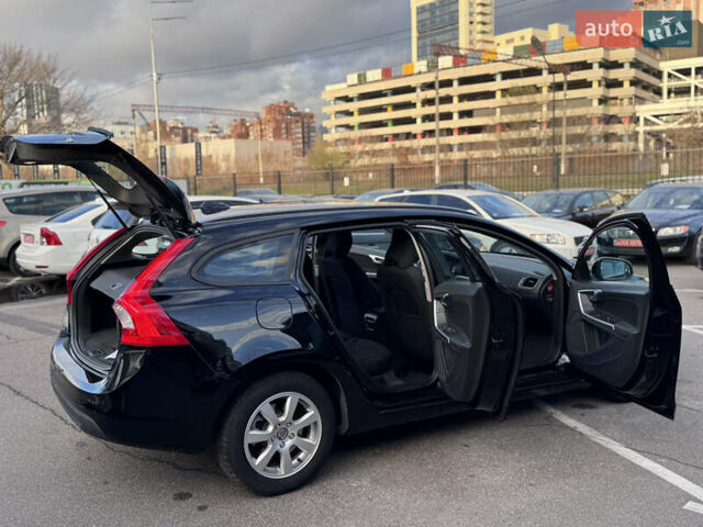 Чорний Вольво B60, об'ємом двигуна 1.6 л та пробігом 198 тис. км за 11300 $, фото 24 на Automoto.ua