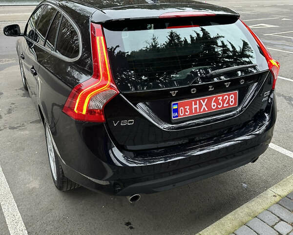 Черный Вольво B60, объемом двигателя 2.4 л и пробегом 265 тыс. км за 11500 $, фото 9 на Automoto.ua
