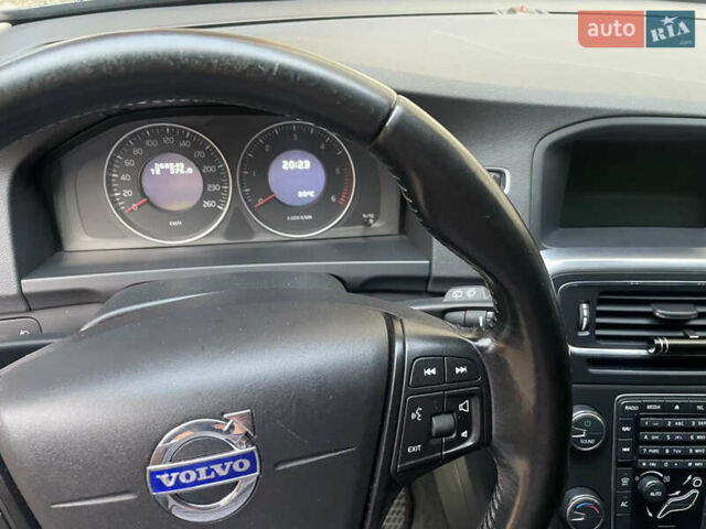 Чорний Вольво B60, об'ємом двигуна 1.56 л та пробігом 279 тис. км за 9500 $, фото 44 на Automoto.ua