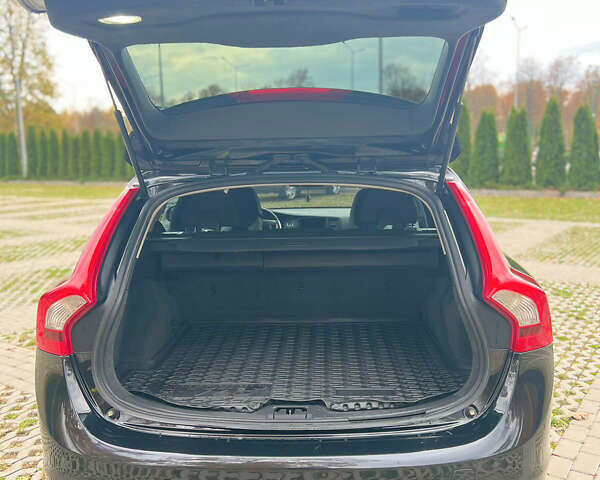 Вольво B60 2012 у Харкові на Automoto.ua Чорний Вольво B60, об'ємом двигуна 1.98 л та пробігом 224 тис. км за 11190 $, фото 12 на Automoto.ua