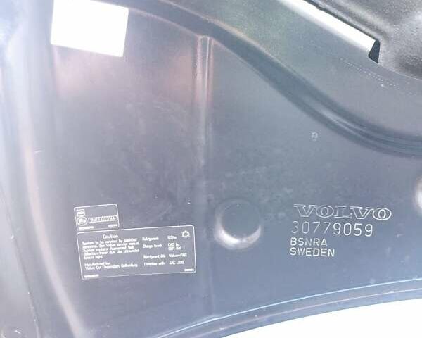 Чорний Вольво B60, об'ємом двигуна 1.6 л та пробігом 247 тис. км за 10750 $, фото 39 на Automoto.ua