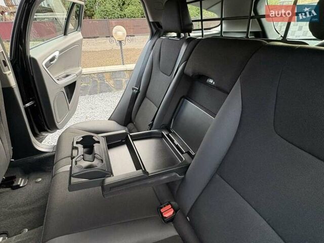 Чорний Вольво B60, об'ємом двигуна 1.99 л та пробігом 257 тис. км за 12200 $, фото 38 на Automoto.ua