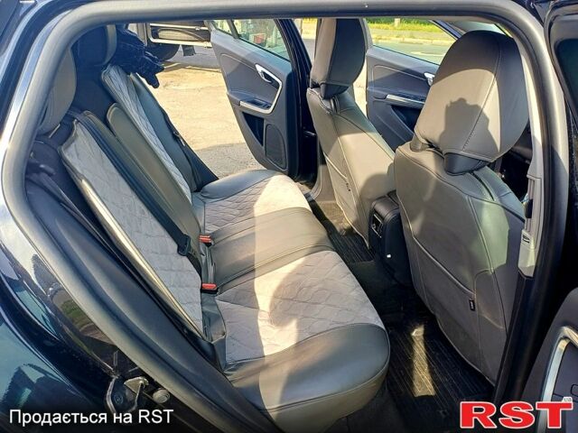 Чорний Вольво B60, об'ємом двигуна 1.6 л та пробігом 245 тис. км за 10500 $, фото 7 на Automoto.ua