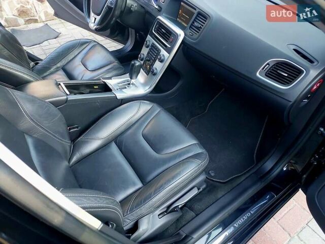 Черный Вольво B60, объемом двигателя 1.98 л и пробегом 272 тыс. км за 11777 $, фото 33 на Automoto.ua