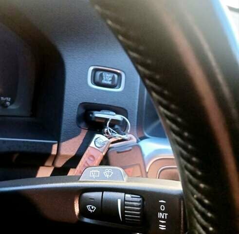 Чорний Вольво B60, об'ємом двигуна 1.6 л та пробігом 247 тис. км за 10750 $, фото 81 на Automoto.ua