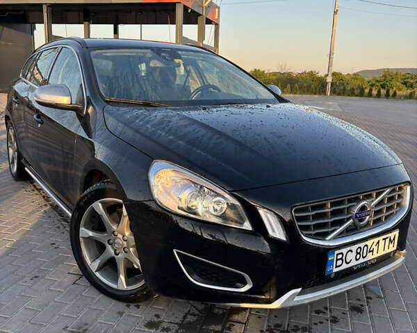 Чорний Вольво B60, об'ємом двигуна 2.4 л та пробігом 275 тис. км за 14300 $, фото 1 на Automoto.ua