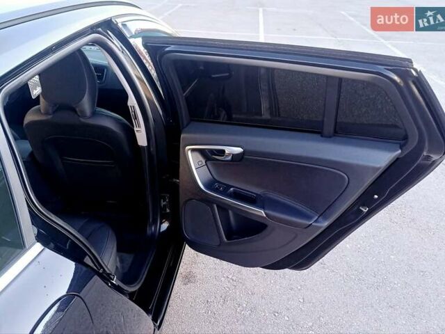 Чорний Вольво B60, об'ємом двигуна 1.6 л та пробігом 247 тис. км за 10750 $, фото 88 на Automoto.ua