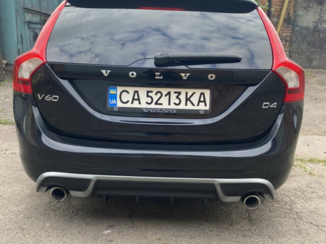Черный Вольво B60, объемом двигателя 1.98 л и пробегом 336 тыс. км за 12000 $, фото 11 на Automoto.ua