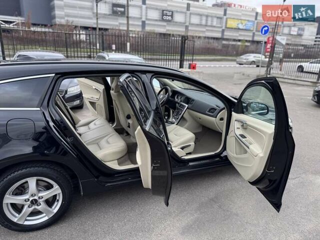 Чорний Вольво B60, об'ємом двигуна 2 л та пробігом 232 тис. км за 12700 $, фото 17 на Automoto.ua