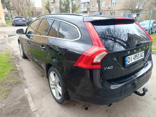 Чорний Вольво B60, об'ємом двигуна 1.6 л та пробігом 235 тис. км за 10000 $, фото 3 на Automoto.ua