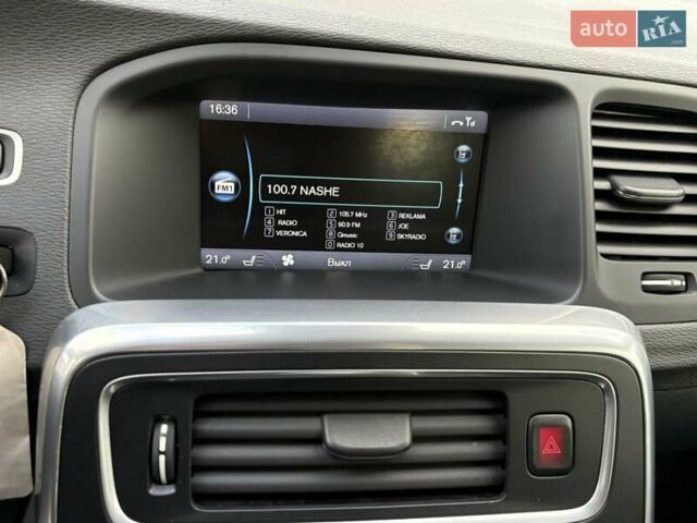 Чорний Вольво B60, об'ємом двигуна 1.99 л та пробігом 257 тис. км за 12200 $, фото 45 на Automoto.ua