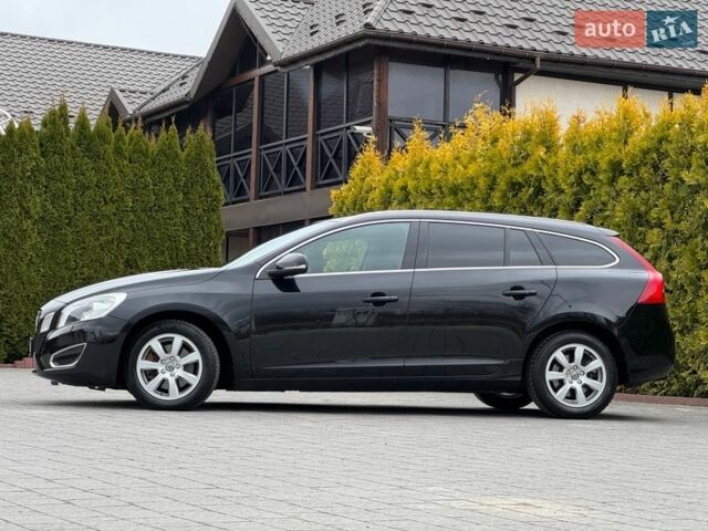 Черный Вольво B60, объемом двигателя 1.6 л и пробегом 207 тыс. км за 10850 $, фото 54 на Automoto.ua