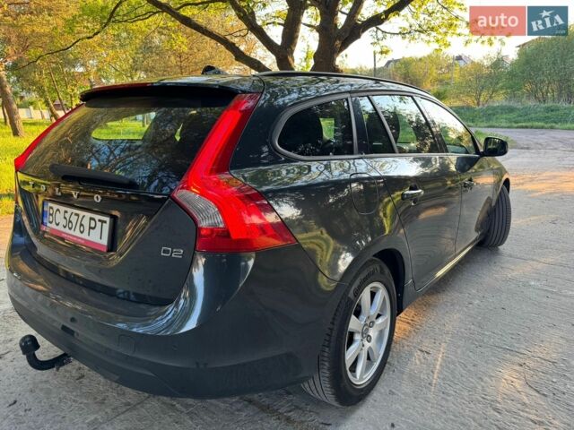 Черный Вольво B60, объемом двигателя 1.56 л и пробегом 332 тыс. км за 8100 $, фото 7 на Automoto.ua