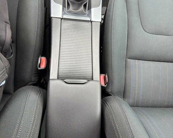 Чорний Вольво B60, об'ємом двигуна 1.6 л та пробігом 214 тис. км за 10499 $, фото 139 на Automoto.ua