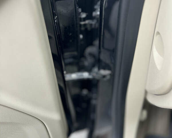 Чорний Вольво B60, об'ємом двигуна 1.98 л та пробігом 320 тис. км за 11300 $, фото 13 на Automoto.ua