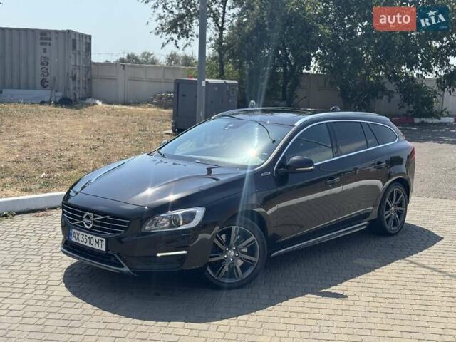 Чорний Вольво B60, об'ємом двигуна 2.4 л та пробігом 258 тис. км за 15300 $, фото 4 на Automoto.ua