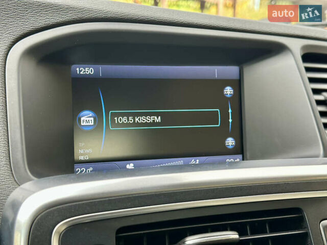 Черный Вольво B60, объемом двигателя 1.56 л и пробегом 240 тыс. км за 12490 $, фото 31 на Automoto.ua