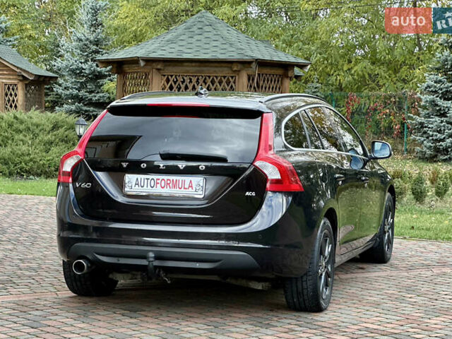 Черный Вольво B60, объемом двигателя 1.56 л и пробегом 240 тыс. км за 12490 $, фото 11 на Automoto.ua