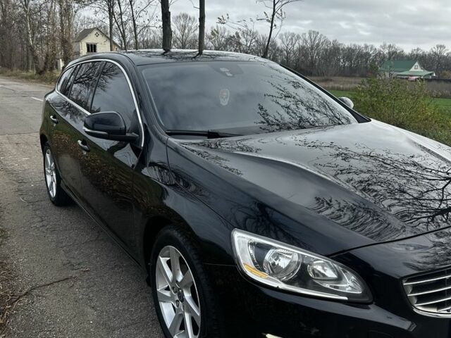 Чорний Вольво B60, об'ємом двигуна 1.6 л та пробігом 271 тис. км за 11200 $, фото 5 на Automoto.ua