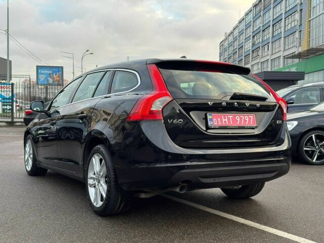 Черный Вольво B60, объемом двигателя 2 л и пробегом 235 тыс. км за 13000 $, фото 2 на Automoto.ua