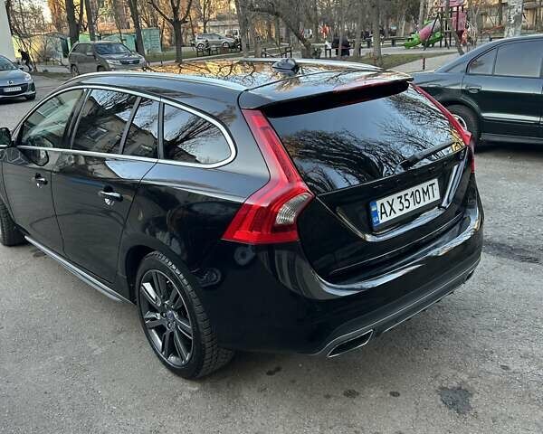 Черный Вольво B60, объемом двигателя 2.4 л и пробегом 254 тыс. км за 13999 $, фото 15 на Automoto.ua