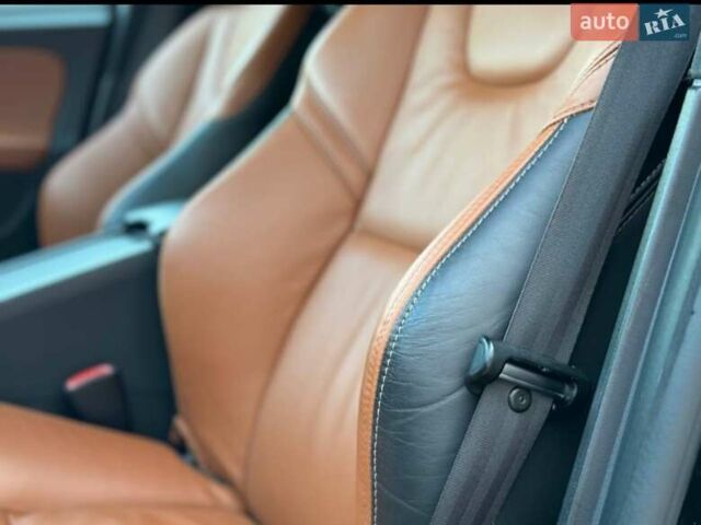 Черный Вольво B60, объемом двигателя 1.99 л и пробегом 225 тыс. км за 13300 $, фото 29 на Automoto.ua